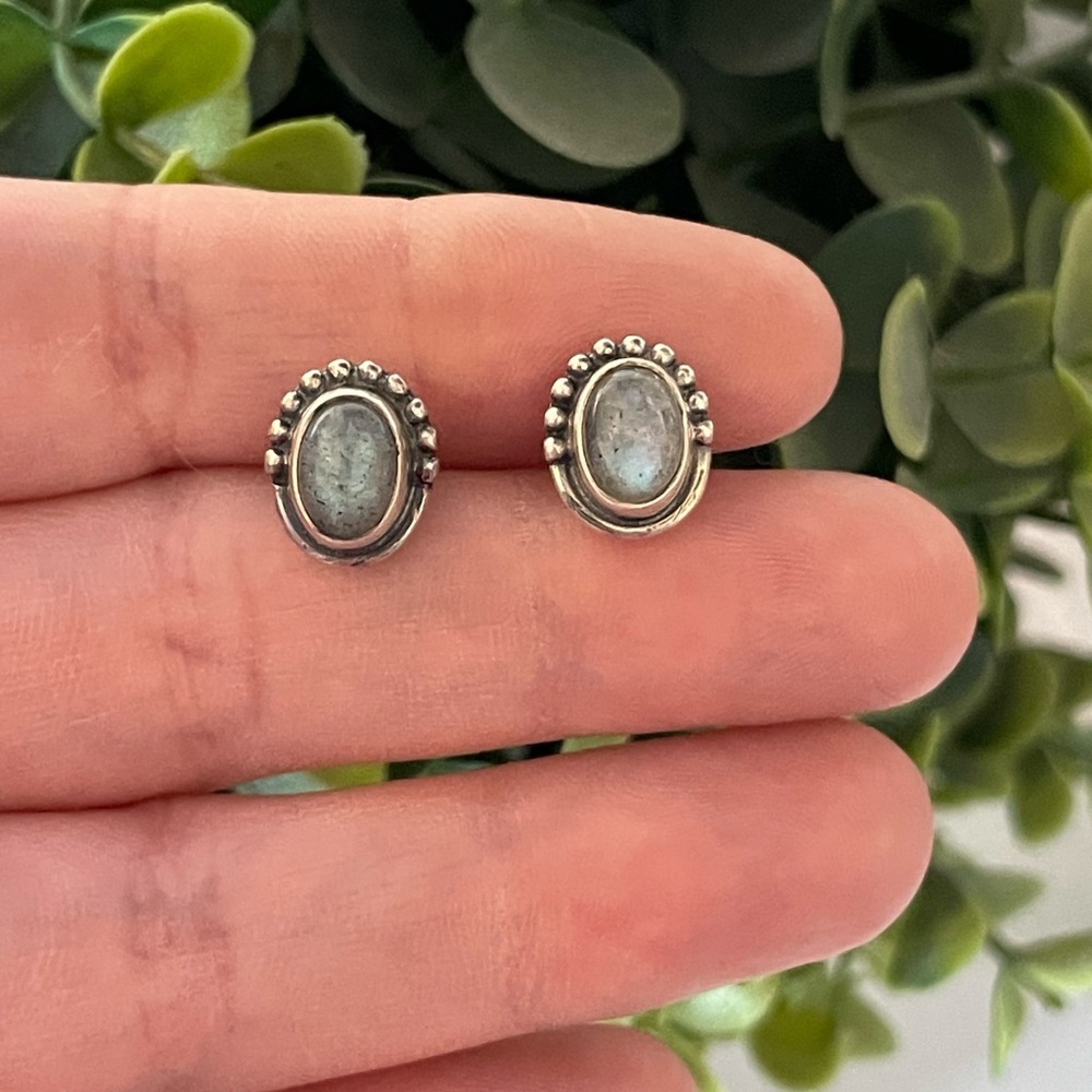 Cabochon Natural Aquamarine 925 Sterling Silver Oval Stud Earrings - Picture 2 of 6